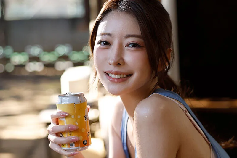 Quan hệ chị nhà đối diện xinh đẹp khi về quê